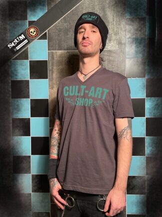 Scum clothing Grijs shirt en muts